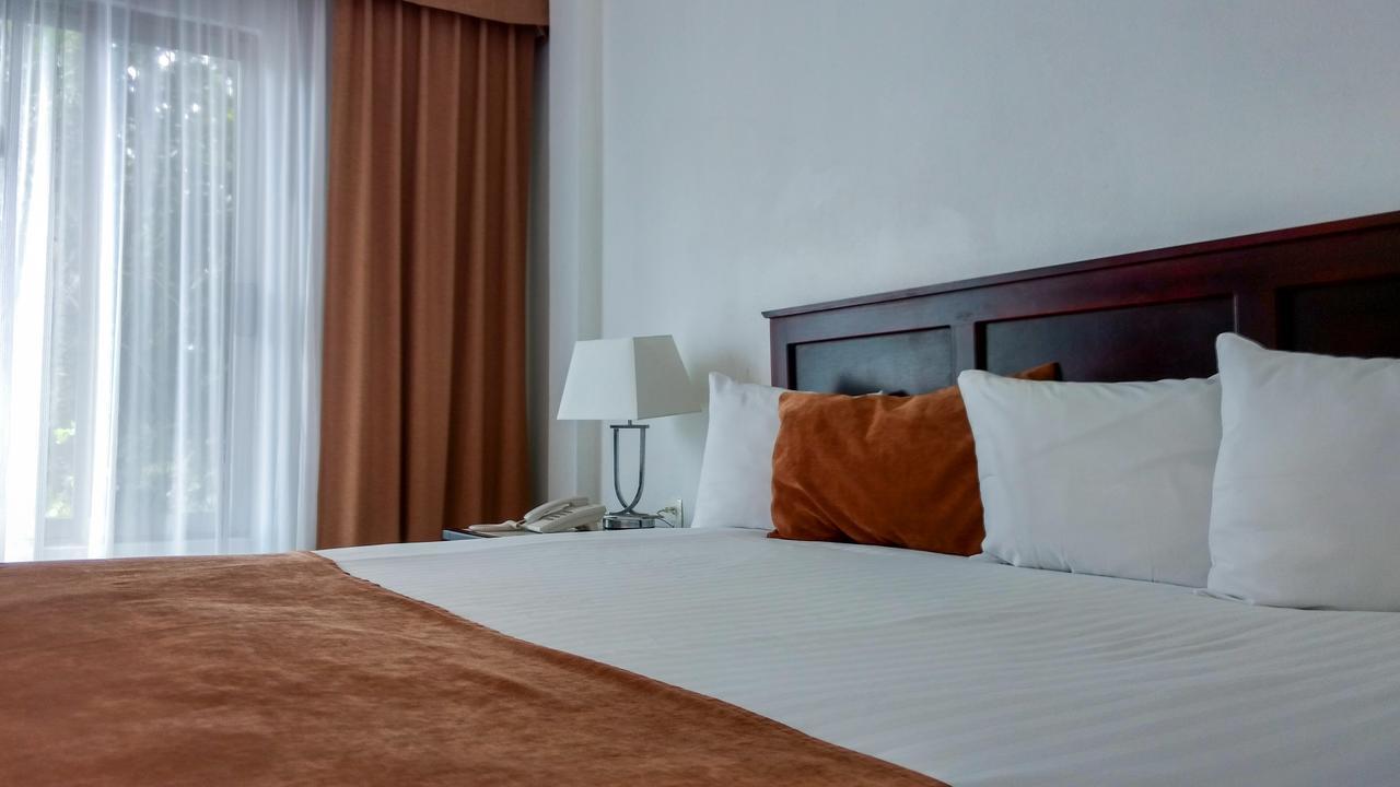 Hotel Real Primaveras Ескарсега Екстер'єр фото
